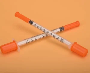 0.5ml 1ml Disposable Insulin Syringe 27G 29G 30G 31G Needle 6mm 8mm 13mm 100pcs box for Animal Use