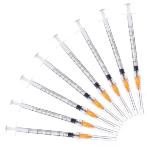 Disposable Medical Plastic Luer Lock Syringe With Needle with Hypodermic Needle 21G Medical Consumables Suppliers 1ml 5ml Vet
