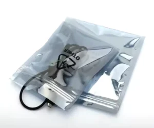 Factory Customized Resealable Metal-In Static Shielding Bags Provide a More Complete Faraday Protection for PCB Components