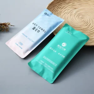 Factory Premium Quality Customizable Single Roll Wet Towel Disposable Polyester Cleansing Wipes