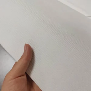 Factory Supply High Quality 80g 150g Crepe Surface Wood Pulp Filter Papers in Roll Edible Oil Filter Paper