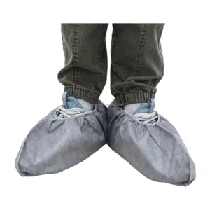 Gray SMMS Non Sterile Shoe Covers Customizable Anti static Dustproof Breathable One Size Fits All Class I XT006 Medical Food