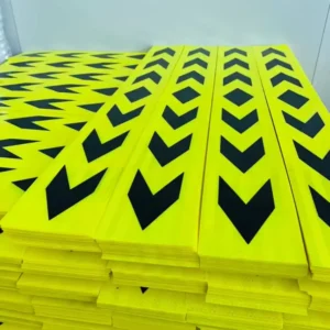 Guiding Marking Tape Fluorescent Yellow Reflective Arrow Tape 5cm*90cm Self Adhesive Black Reflective Stickers for Truck