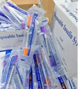 Lab 0.3ml 0.5ml 1ml 29G 30G 31G 32G 100U Purple Cap Insulin Syringe