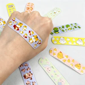Top Sale Various Cartoon Patterns Customizable Band Aids PE Waterproof Cartoon Bandages for Kids
